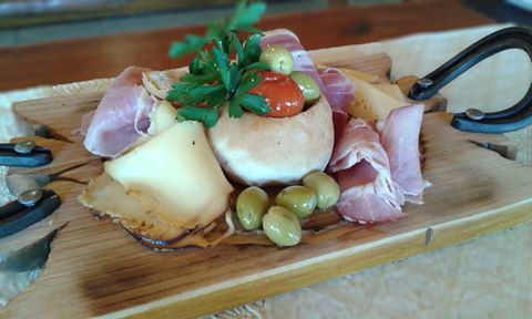 #Sugerencia #HastaAgotarStock "Tabla de fiambres criollos"