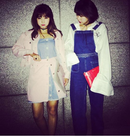 94IMPMAKNAE's tweet photo. 🙆🙋✨ https://t.co/AI8CIPJQPP