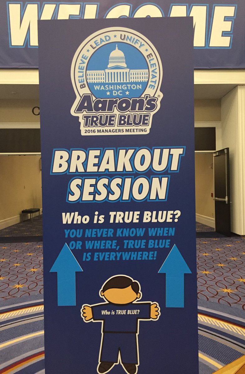 JamieLykins's tweet photo. Follow these signs to find out #WhoIsTrueBlue #NMM2016 #DC #IAmAaronsTrueBlue 💙 https://t.co/4HQsWMGNoB