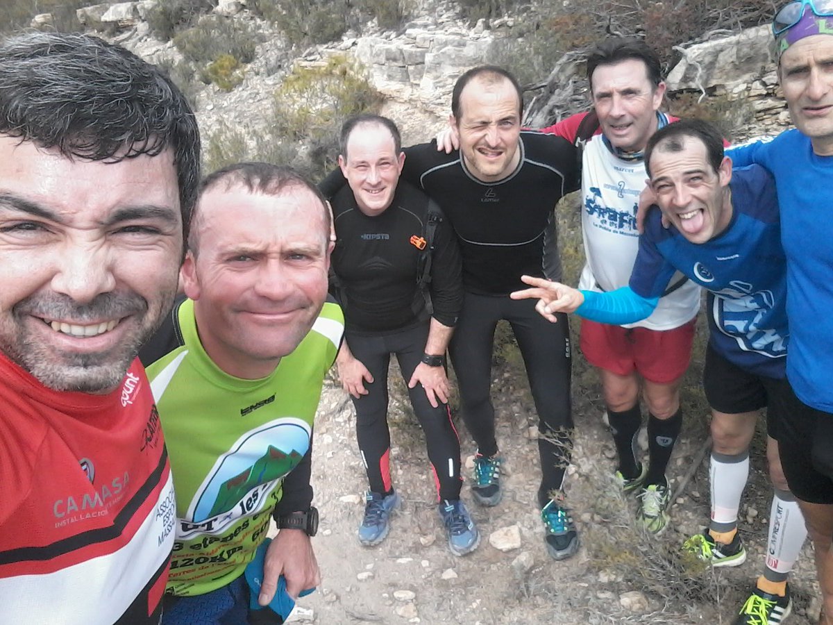 Entreno en #sdf16 serradelesfites.com junto con unos cracks del trail 16km <a href="/serradelesfites/">serradelesfites</a> @koanito #AEM