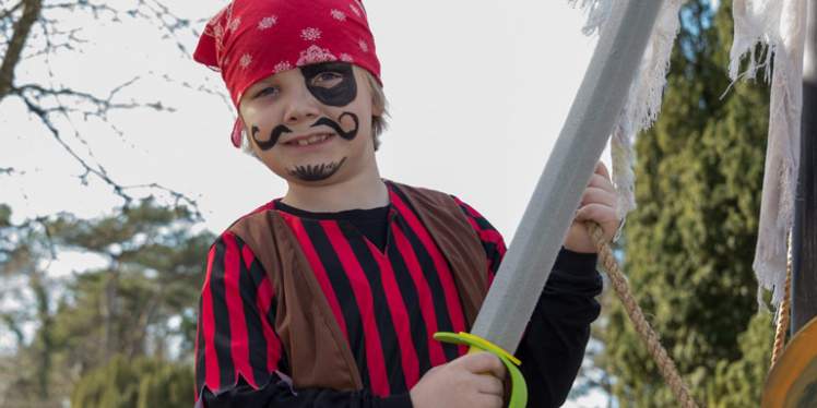 What to do with the kids this #Easter #Bangor #pirateinvasion 12-5 Mon28 #SRBFree bit.ly/1XJo1at