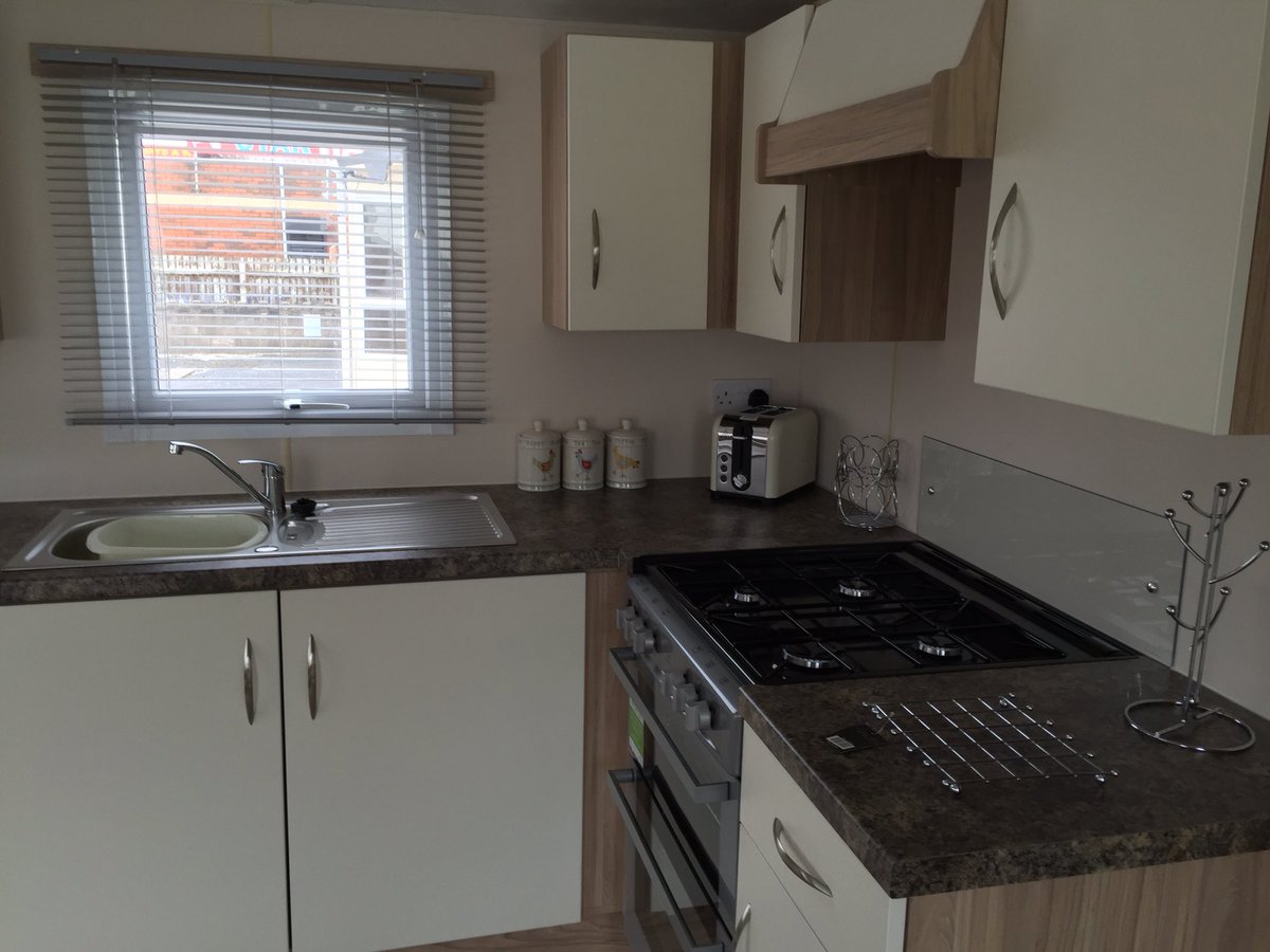 Caravan hire Towyn north wales
facebook.com/pages/Emmas-ca…
#towyn #NorthWales #caravanholiday