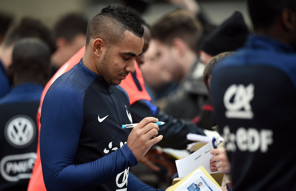 WestHam's tweet photo. .@dimpayet17 is getting ready for games against the Netherlands and Russia with @FFF ⚽🇫🇷⚒ #WHUFC https://t.co/99RsT5OP8M