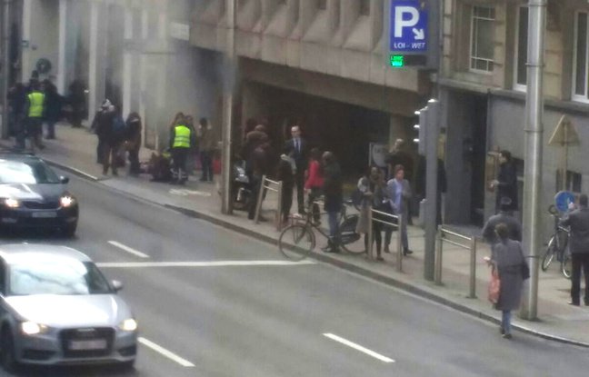 20Minutes's tweet photo. Au moins 21 morts dans les explosions de #Bruxelles https://t.co/QzFjykssRp https://t.co/3Fjj33HawR