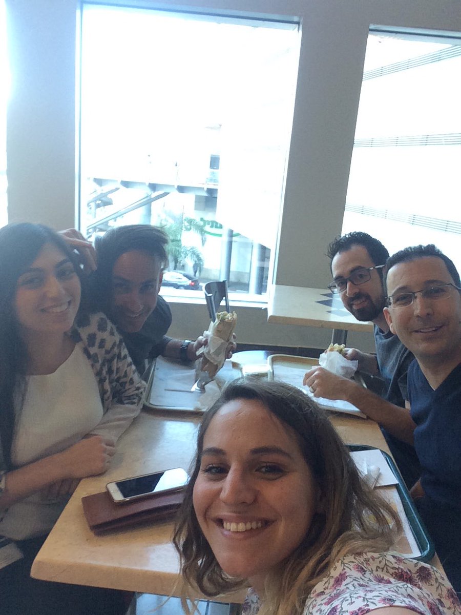 amitbechar's tweet photo. Mobile team getting ready for community service today! @WHCloseToHome #closetohome https://t.co/j25P5RmN1r