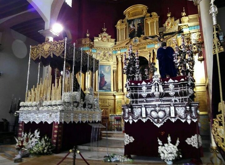 Cofrade022's tweet photo. El Cerro hará su estación de penitencia a la S.I. Catedral. A adelantado su salida a las 11:30 https://t.co/Fm7orALK19