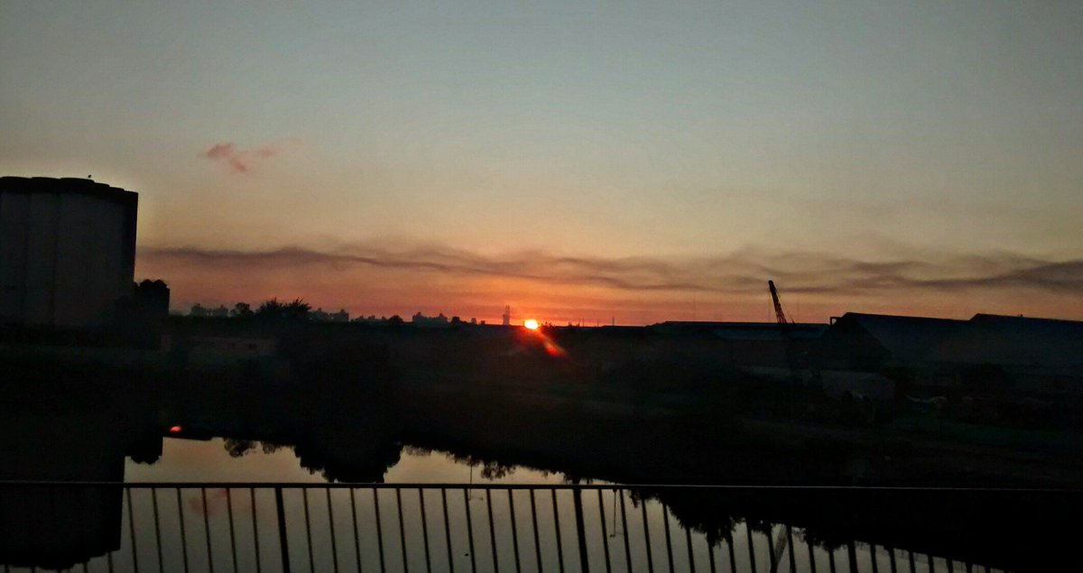 RoxZubiri's tweet photo. Desde #Avellaneda y amaneciendo.... #BuenMartes para @BaseOrcadas, #BaseFans y resto del mundo ๐ https://t.co/FEZGrJFP6l