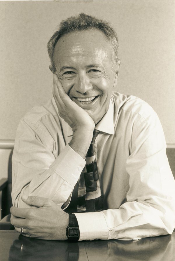 IntelUK's tweet photo. We are saddened by the passing of Andy Grove. He made the impossible happen, time and again. https://t.co/we0TZ8ojvM https://t.co/reifaymWaA
