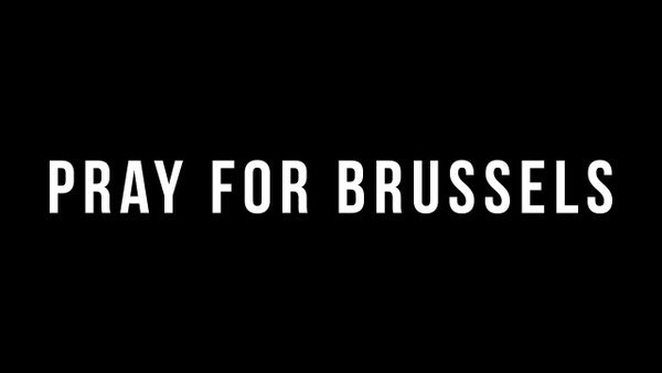 MrScottEddy's tweet photo. Dont understand why humans hate other humans to this level. Give someone a big hug today. #Brussels #PrayForBrussels https://t.co/owCCc2uDd3