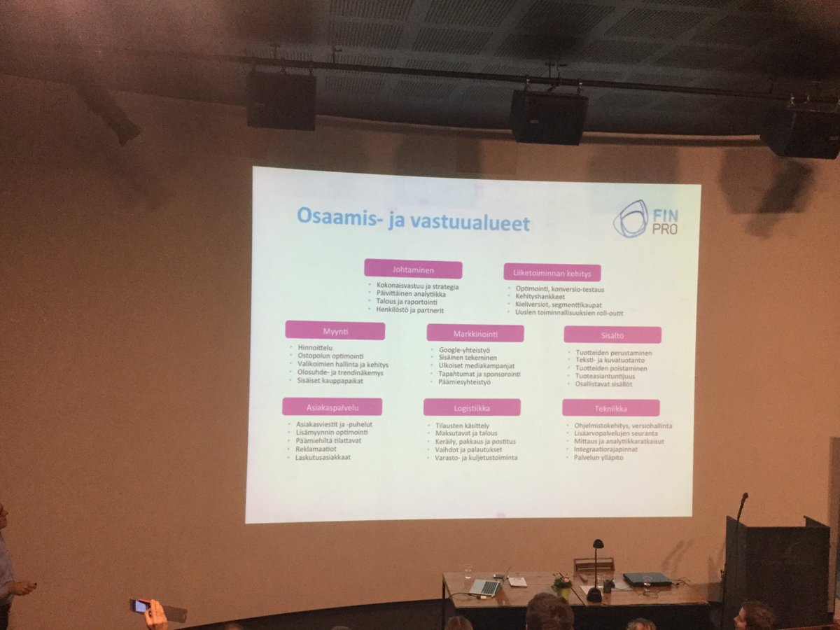SariOjala's tweet photo. #FINeCom @parsama painottaa: tiimin vastuut kirkastettava - myös verkossa. Kauppias, Go Global 365/24/7 eCom Growth https://t.co/YMDgB9lKlE