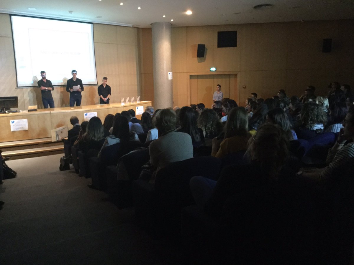 BPMed's tweet photo. Le 2ème groupe marseillais se prête à présent au jeu des questions-réponses après une présentation réussie #ComOlymp https://t.co/kJ75vaFHKe