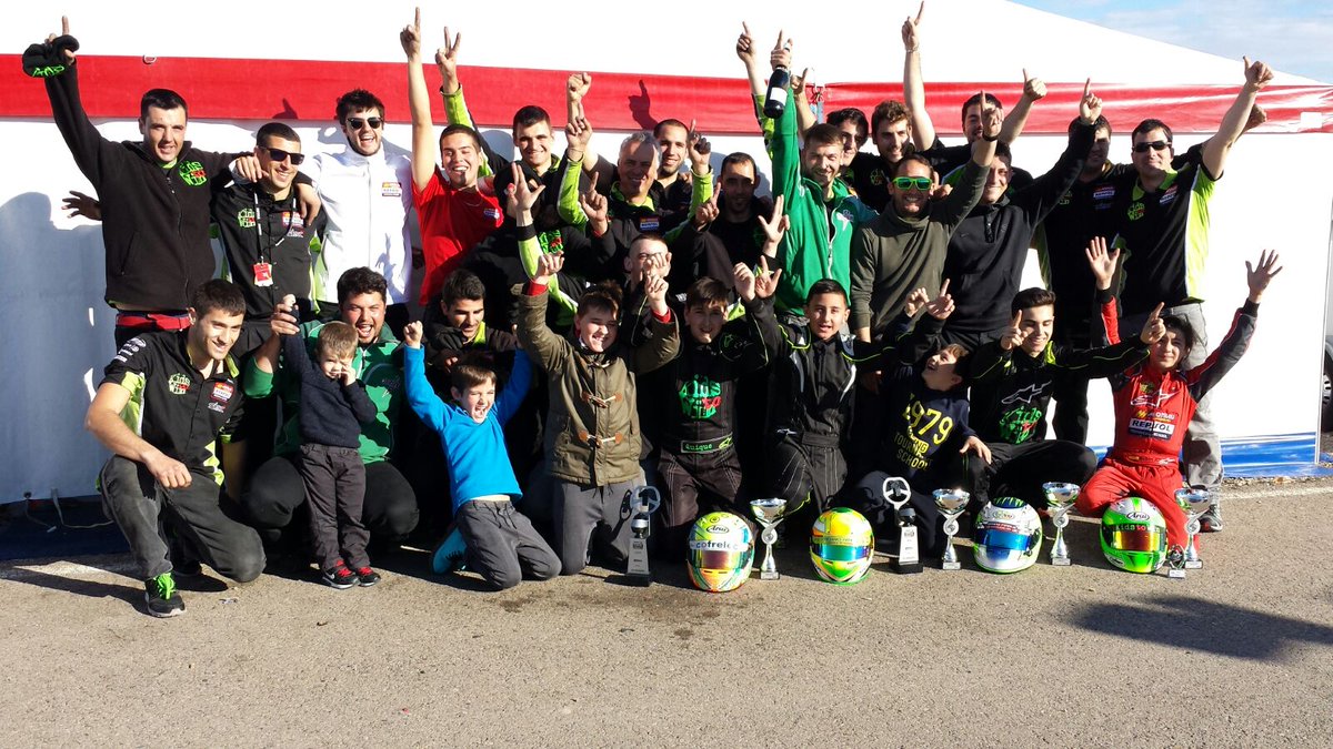 MonlauMotul's tweet photo. Gran actuación del #KidsToWin en la Copa Mojo de Zuera! 4 podios en un fin de semana marcado por la lluvia #GoMonlau https://t.co/ej3wczLYWq