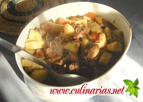 Comosou's tweet image. Páscoa à Vista: Ensopado de Borrego
culinarias.net/ensopado-borre…