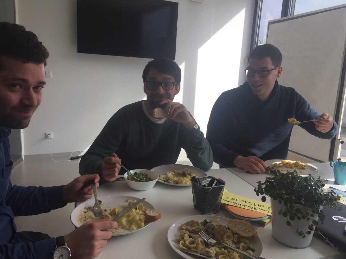 Squared Deutschland tweet media