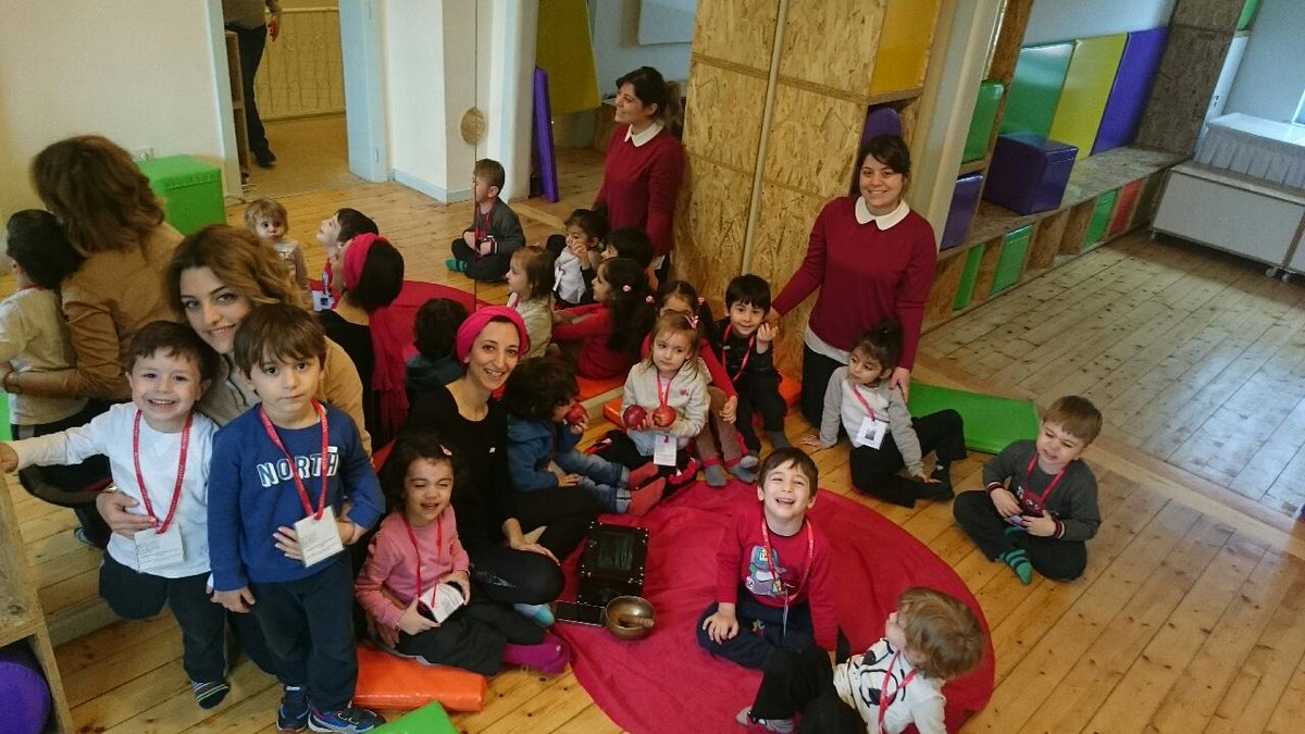Anabilim_Egitim's tweet photo. #Anabilim Anaokulu Öğrencileri  Mutlu Fil Kitabevinde "Çocuklara Masalla Dans" etkinliğine katıldılar.  @MutluFill https://t.co/xp7hSDL6nw