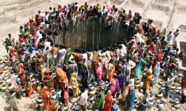 Intervista al portavoce di <a href="/AcquaBeneComune/">Acqua Bene Comune</a> Marco Bersani per la #giornatamondialedellacqua bit.ly/1S2MymQ