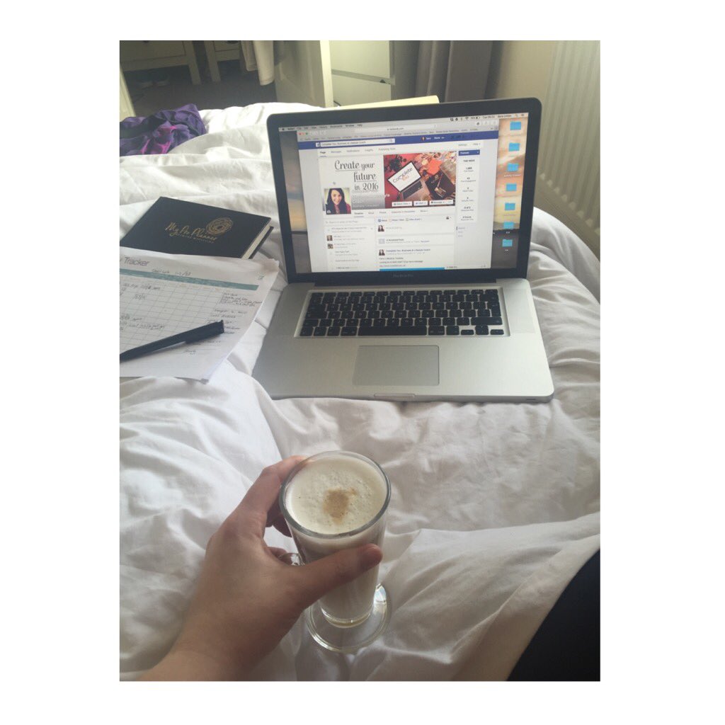 SaraCompleteYou's tweet photo. #WorkFromHome #lovewhatyou https://t.co/stkMUwy2zg