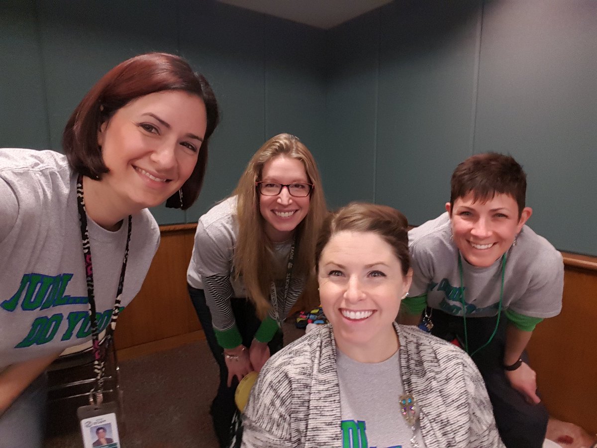 TEACH session about #UDL @Novi_HighSchool with an amazing staff. #novipln4udl