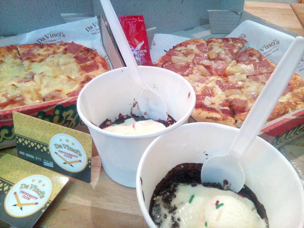siomainitisa's tweet photo. Maka ❤❤❤ ang libre nga pizza. Thanks!
#Universitycard #Davinci https://t.co/wI7nw9Ou1O