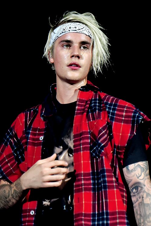 ImLisaFor's tweet photo. Justin Bieber https://t.co/O9bhuVOgTD