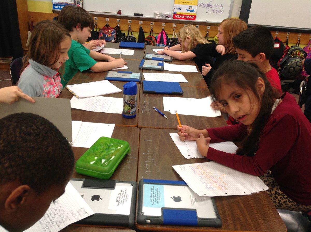 simmonsms1's tweet photo. Our letters arrived today!!  The excitement in this room is amazing!! @StMolaga5 Working on our replies. https://t.co/LetN3iu0A2