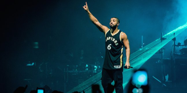 pitchfork's tweet photo. .@Drake’s Views From the 6: The Complete Timeline https://t.co/Xgqz5HkP4m https://t.co/oaGmcFlORe