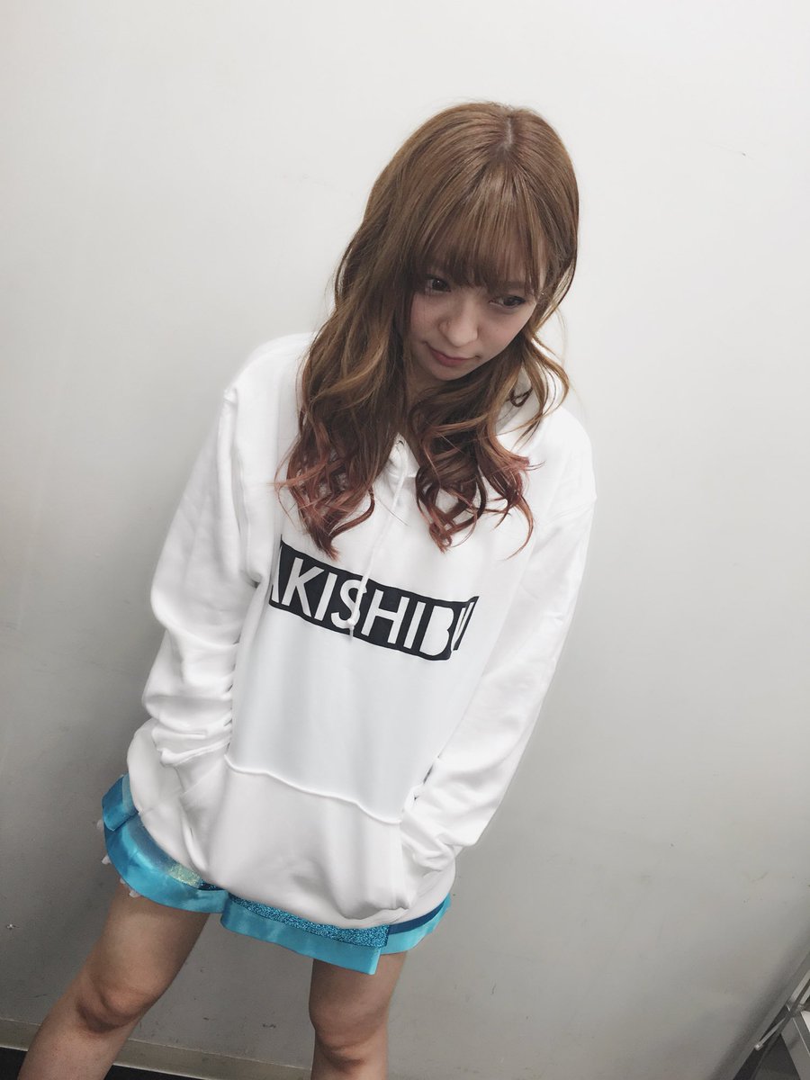 仙台から来てくれたお母と 都内にいるお兄といとこと ごはん食べてお母