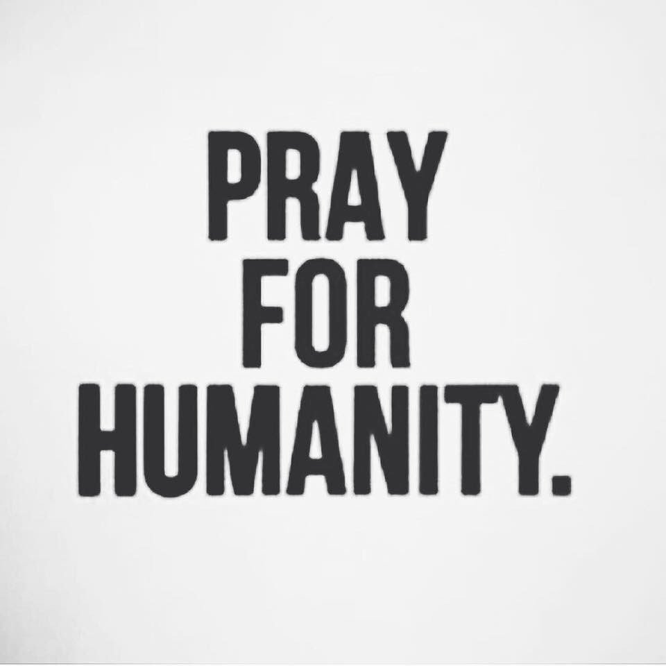 1valelopez's tweet photo. Non si può vivere nel terrore del nemico invisibile che può agire sempre e ovunque #PrayForBelgium #PrayForHumanity https://t.co/NHSsf0R2Mf