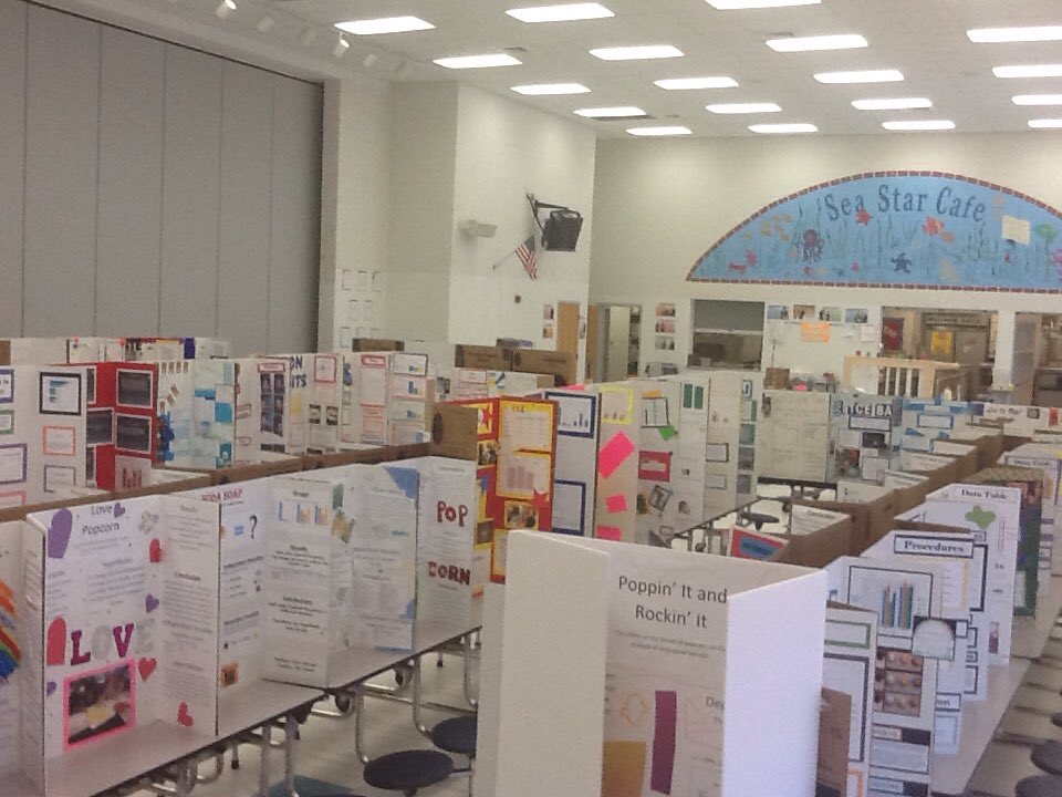 StonehouseWJCC's tweet photo. Math, Science, &amp; Wellness night: Tonight from 5:30-7:00, come see the outstanding projects! https://t.co/KPeQiHGeAO