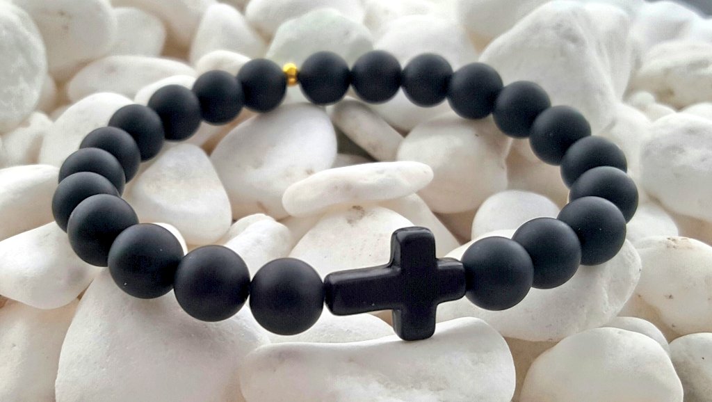 gemvius's tweet photo. Define your style with a Gemvius bracelet today!! 🙌👌 https://t.co/2eWQiSZvTD