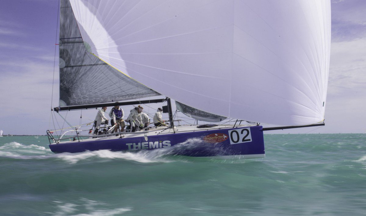 ScuttButt's tweet photo. Gonna be a big year for the @CCYachts 30. Details in Scuttlebutt Sailing News >> https://t.co/7YNj1adLiQ https://t.co/p7sZeIFJfZ