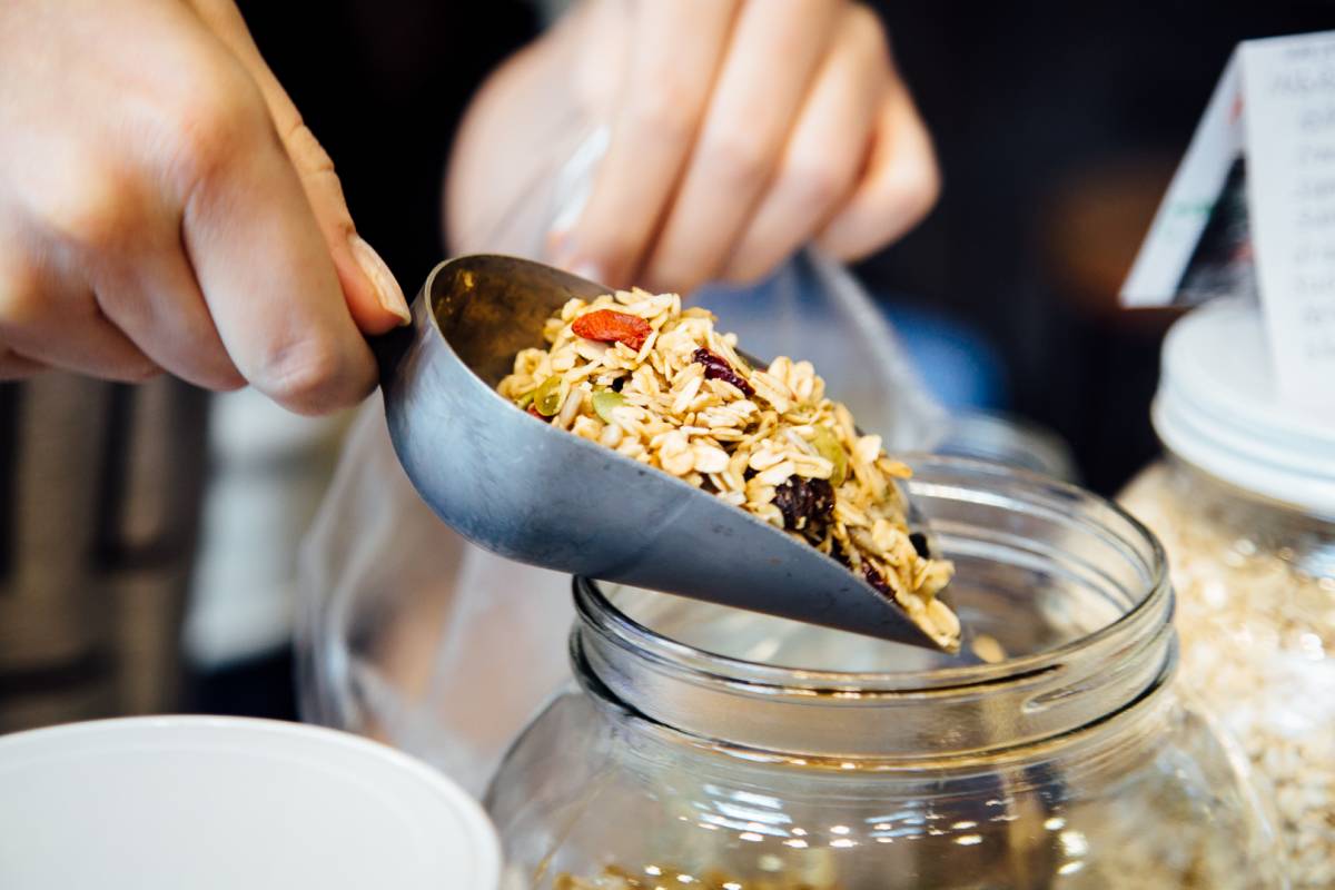 CWRExpo's tweet photo. Canada's first zero-waste grocery store to open in Vancouver this fall: https://t.co/fxmu64RiU7 #ZeroWaste https://t.co/NoLI7iwZ8J