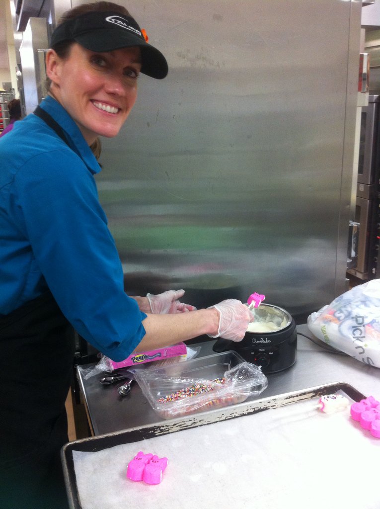 StierJulie's tweet photo. Peeps in ala carte today @mnsdfood #easterfun https://t.co/pnKgah0KDo