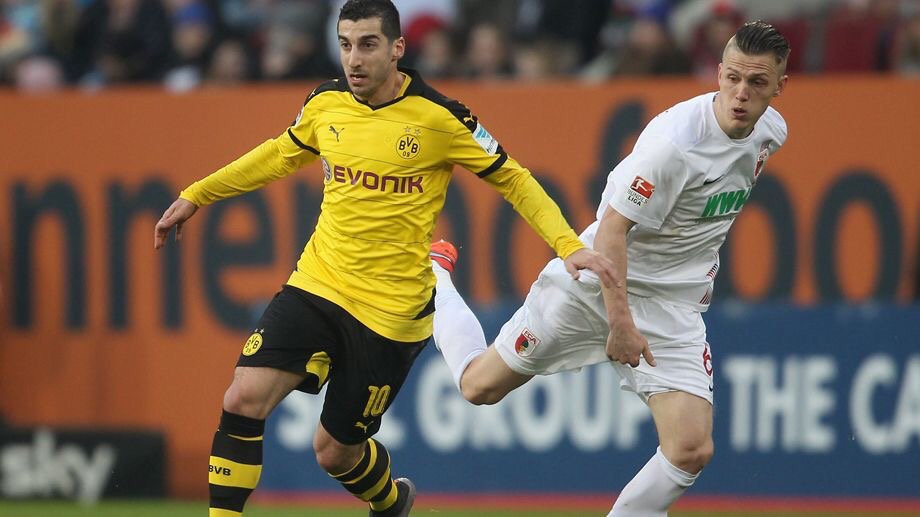 HenrikhMkh's tweet photo. Thanks @Bundesliga_EN for the nice piece 👍
https://t.co/JuWXZ45EMC https://t.co/FLIYELNlPX