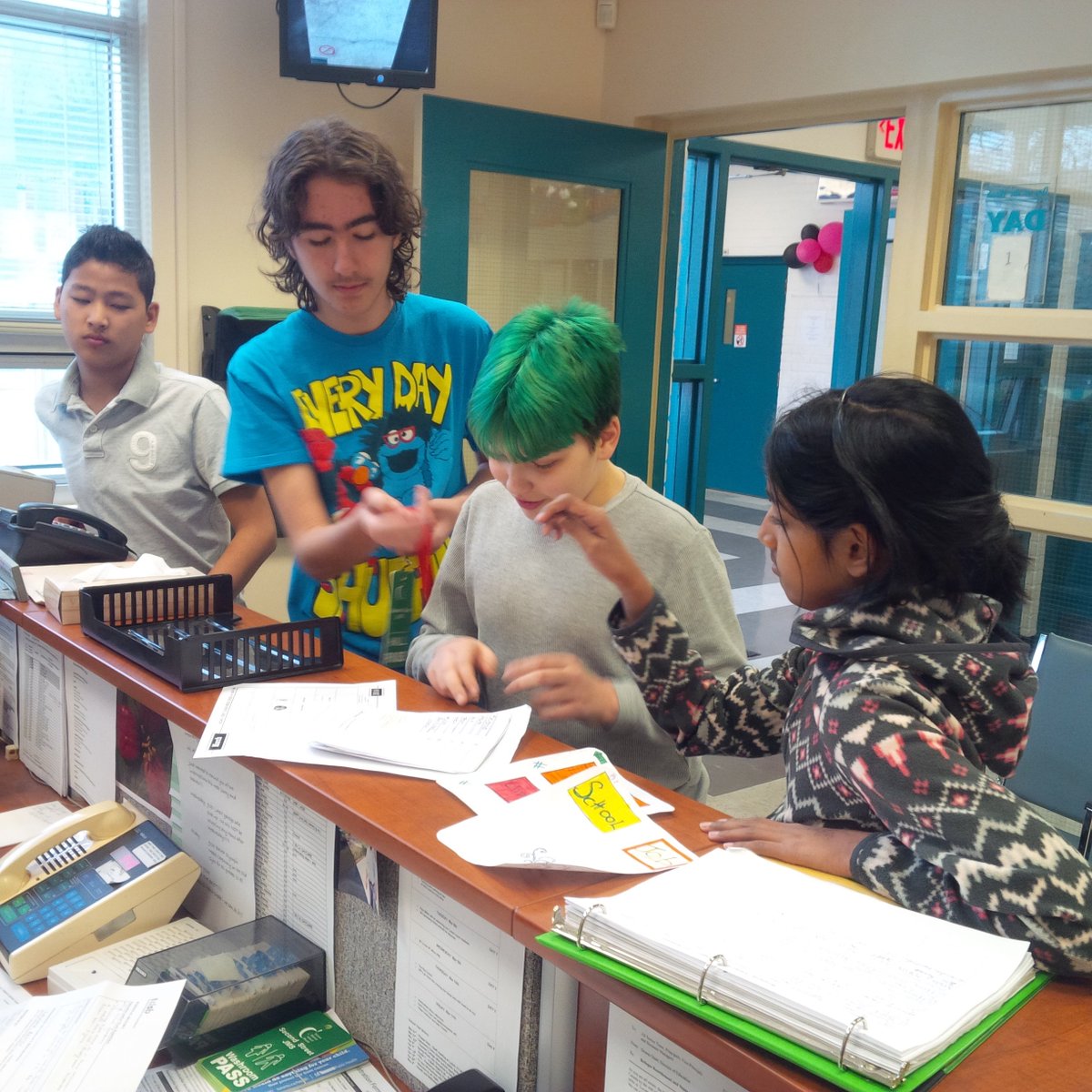 tdsb_secondst's tweet photo. So proud of our Grade 7's sharing their app prototype guiding young people in career planning! #MSIC #EdAppHack https://t.co/Zn6DFImSPP