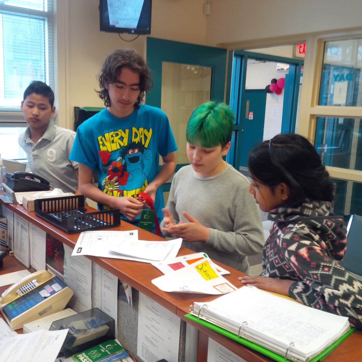 tdsb_secondst's tweet photo. So proud of our Grade 7's sharing their app prototype guiding young people in career planning! #MSIC #EdAppHack https://t.co/Zn6DFImSPP