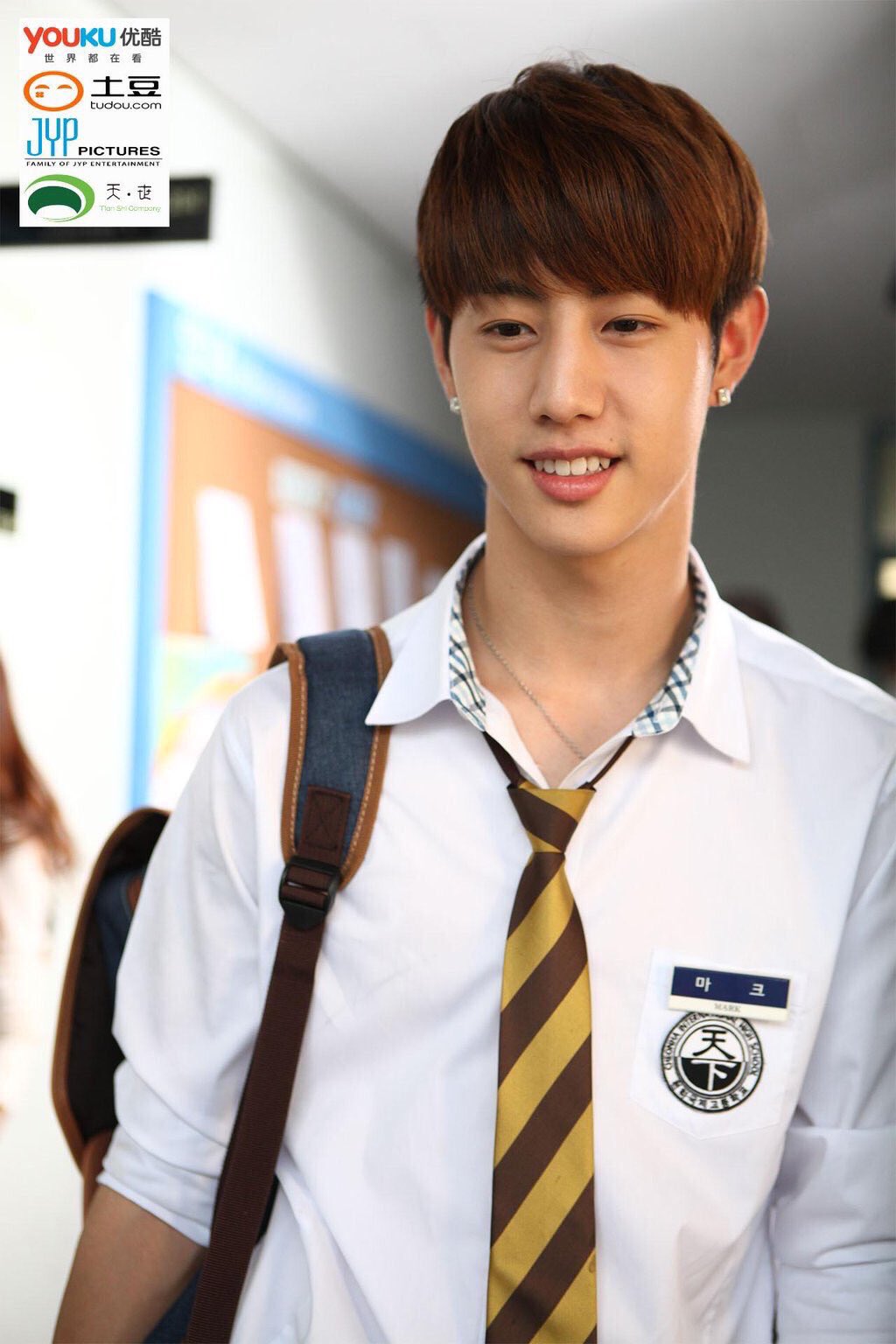 マクテロbot Mark Tuan Bot Twitter