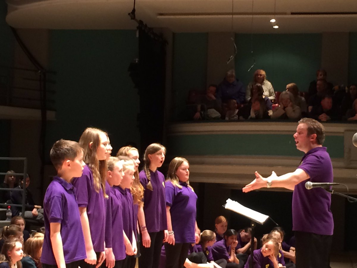 lovemusictrust's tweet photo. View from the (not very secluded) pit for @lovemusictrust #SingFest2016 part deux! https://t.co/nTKLpbUO70