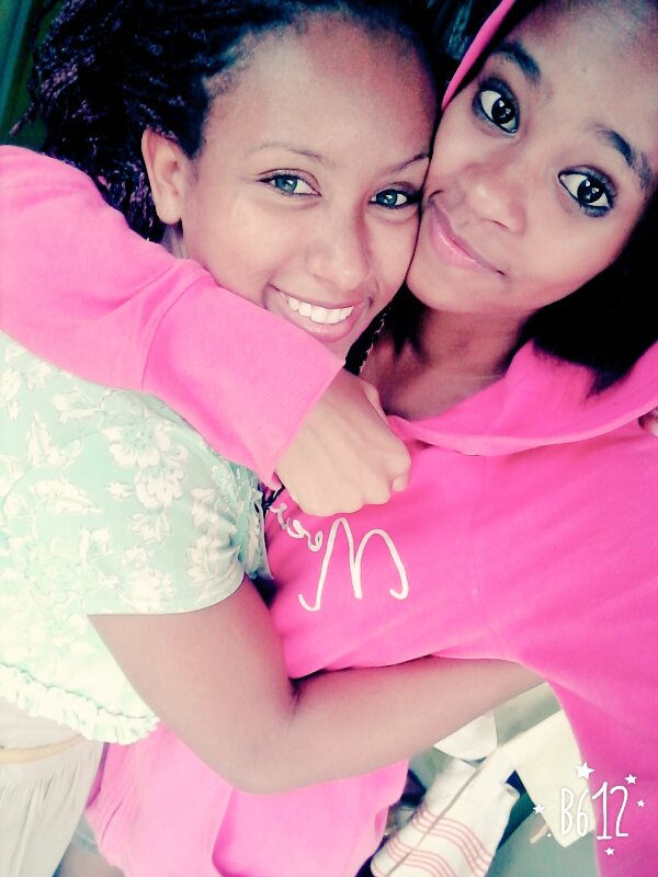 DhuliaMery's tweet photo. _Amoor Meu #_Prima 😍😍 https://t.co/afSWX02u7Z