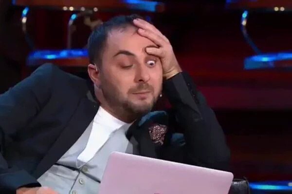 когда хочешь спать, но серия слишком интересная: