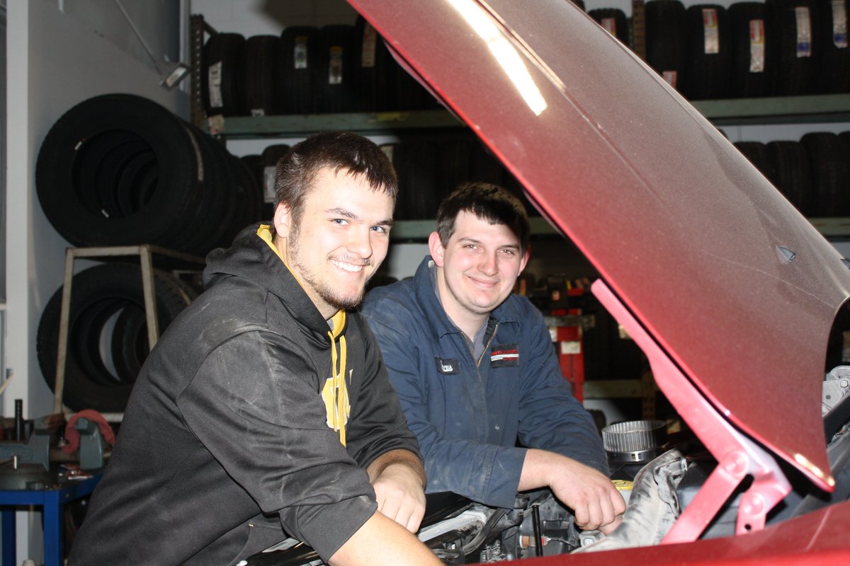 CTSSectoo's tweet image. The 2015-2016 Job Shadowing Program is underway.  WHS student Tanner shadowed at  Jim Falk Motors  @ClintonTechSch