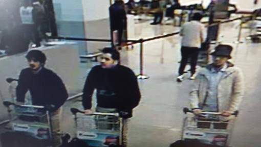 RudiVranckx's tweet photo. De 3 verdachten van de aanslag in #zaventem. #brussel /// Three suspects of the #brussels attacks this morning https://t.co/jfWz5cMs6Q