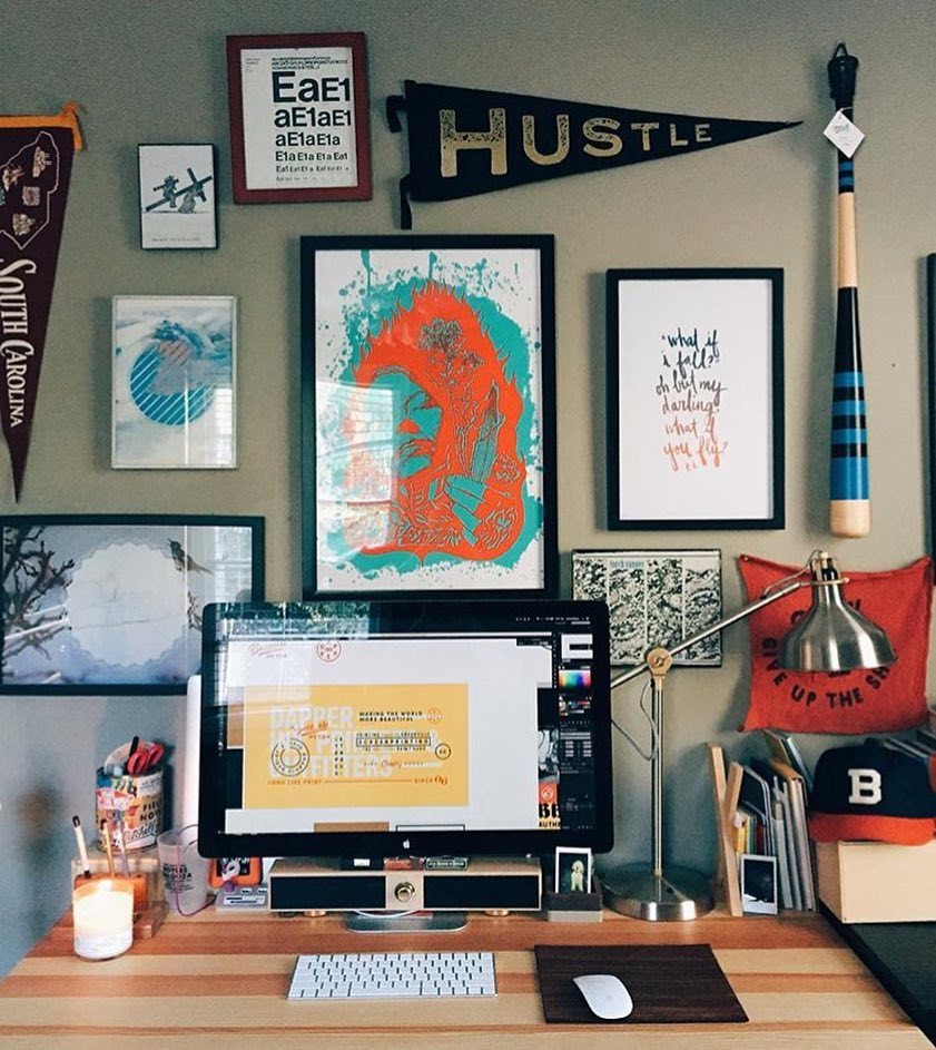 MitchellBatCo's tweet photo. @DapperInk's lead designer, @JacobBoyles has a lot of nice things to admire while he's pus… https://t.co/eGeLTMVyj1 https://t.co/K2T7mjvpoZ