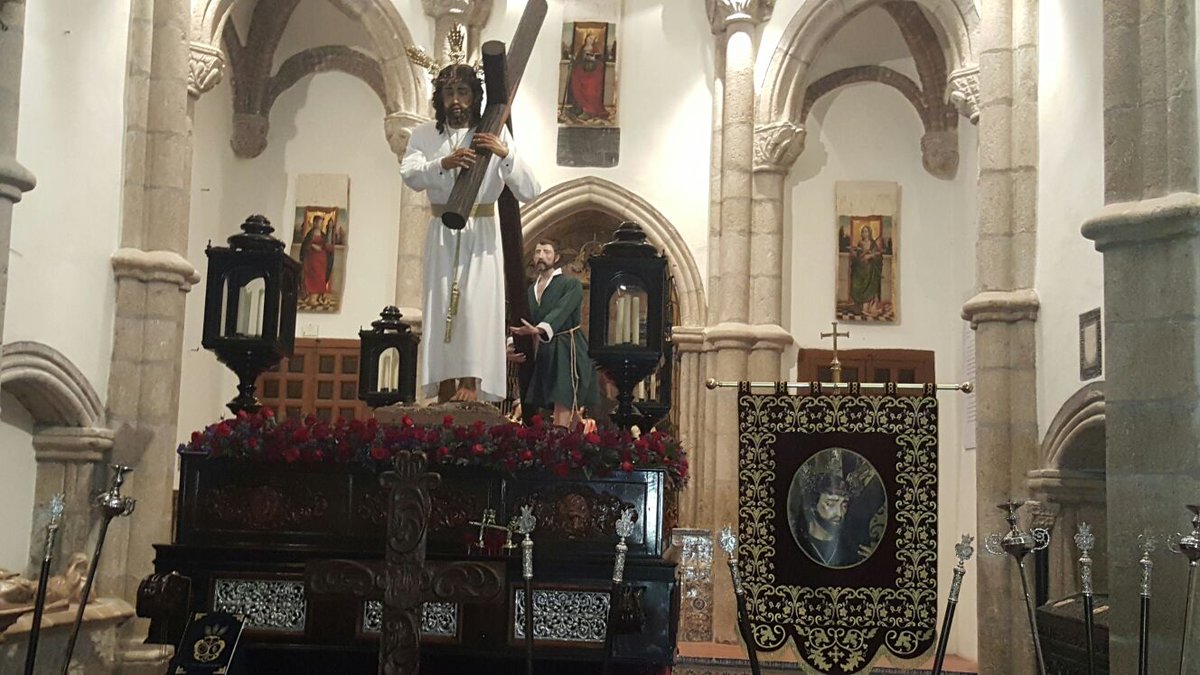 Llegó el día hoy acompañamos a la cofradía de nuestro Padre Jesús de la Salud de Talavera de la Reina