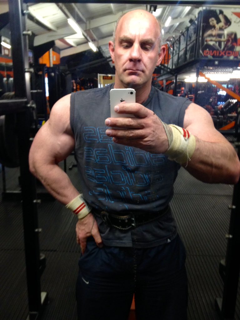 GymRat4949's tweet photo. Push workout done, strength shooting up again, it's all going to plan!! https://t.co/I0lJ2wso07
