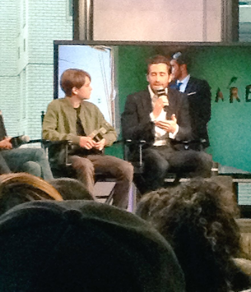 philiplouie01's tweet photo. "You're constantly laughing" - #JakeGyllenhaal on how funny #BryanSipe's screenplay was for #DemolitionMovie. https://t.co/zSeAMlfYH3
