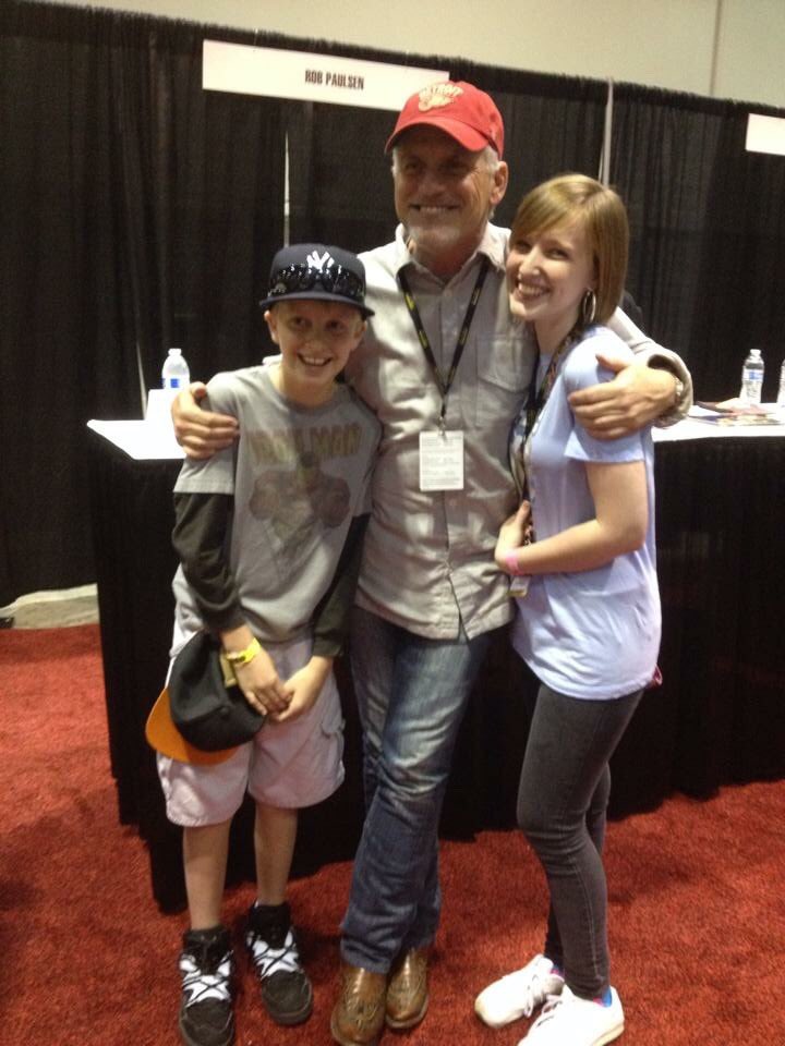thebrigittemoya's tweet photo. I love that @Daddy_Binks &amp; I were lucky enough to meet @yakkopinky for the 1st time at the same time ❤️ #Megacon2014 https://t.co/St7YLev1Ua