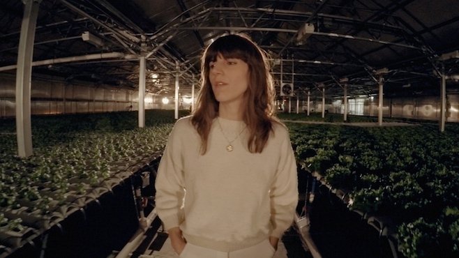 pitchfork's tweet photo. Watch @eleanoronly perform "Two Versions of Tomorrow" in a greenhouse, captured via @GoPro https://t.co/5Yh3Euhwa5 https://t.co/QBKTU1zdX1