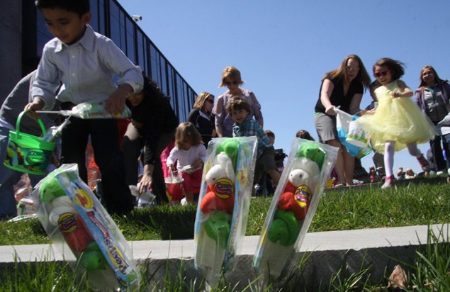 LehighValleyPA's tweet photo. Looking for Easter activities? Check out our roundup of egg hunts, brunches, &amp; more. https://t.co/BfKBMgk81k https://t.co/6WdDnWe7hQ