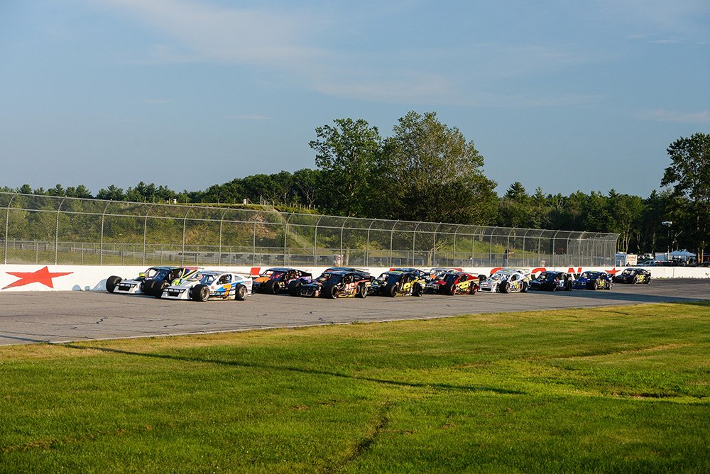 ThompsonSpdwy's tweet photo. Thompson Boasts Star Studded #SunocoModified Field for 2016 #TSMP2016
https://t.co/gThhZ2aMCS https://t.co/Egf9YUjfWM